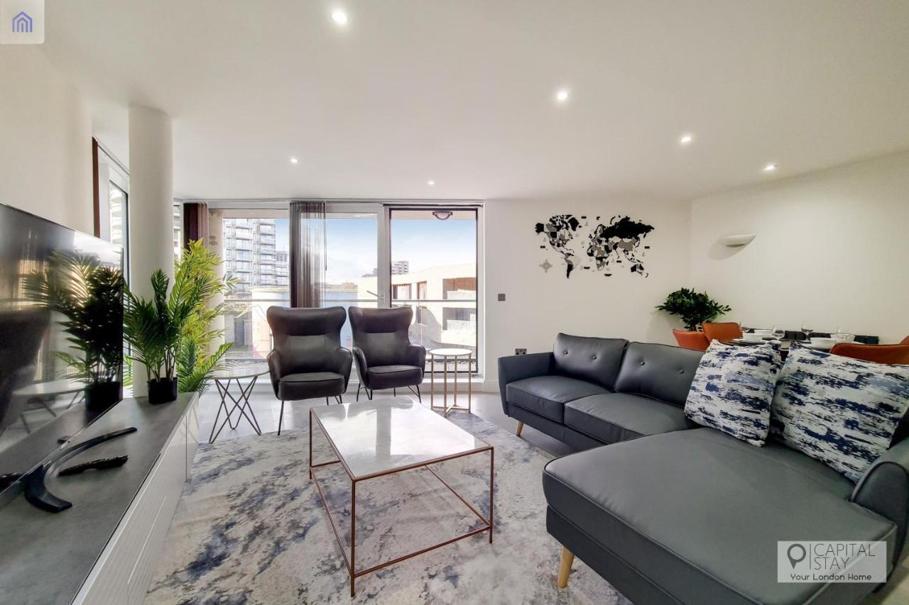 Free Parking - Stylish Three Bedroom Apartment By London Excel ภายนอก รูปภาพ