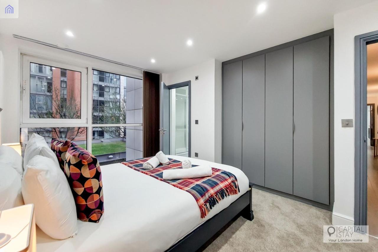 Free Parking - Stylish Three Bedroom Apartment By London Excel ภายนอก รูปภาพ